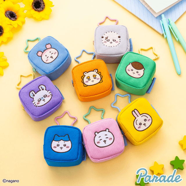 ちいかわカラビナつき刺繍スクエアミニポーチ